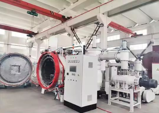 PLC Control Vacuum Gas Quenching Furnace High Pressure Energy Efficient